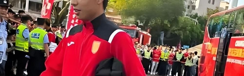 MK体育app下载-德转官宣！重庆铜梁龙防守核心已离队转会欧洲，曾立下赫赫战功